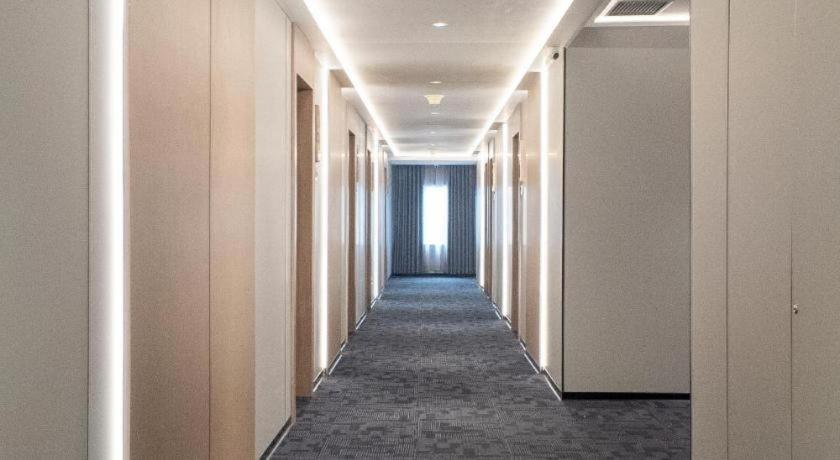 New Hollywood Hotel Pekanbaru Esterno foto